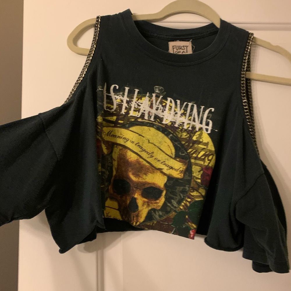 LF Cropped Graphic Tee